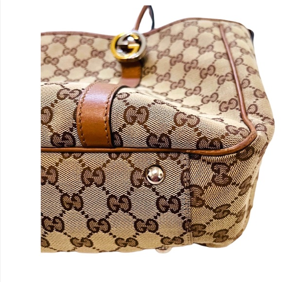 Gucci, aunthentic, tote 2 way style, 2 tone gold and silver GG sign both sides - Picture 14 of 17